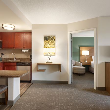Staybridge Suites Tampa East- Brandon By Ihg Mango Dış mekan fotoğraf