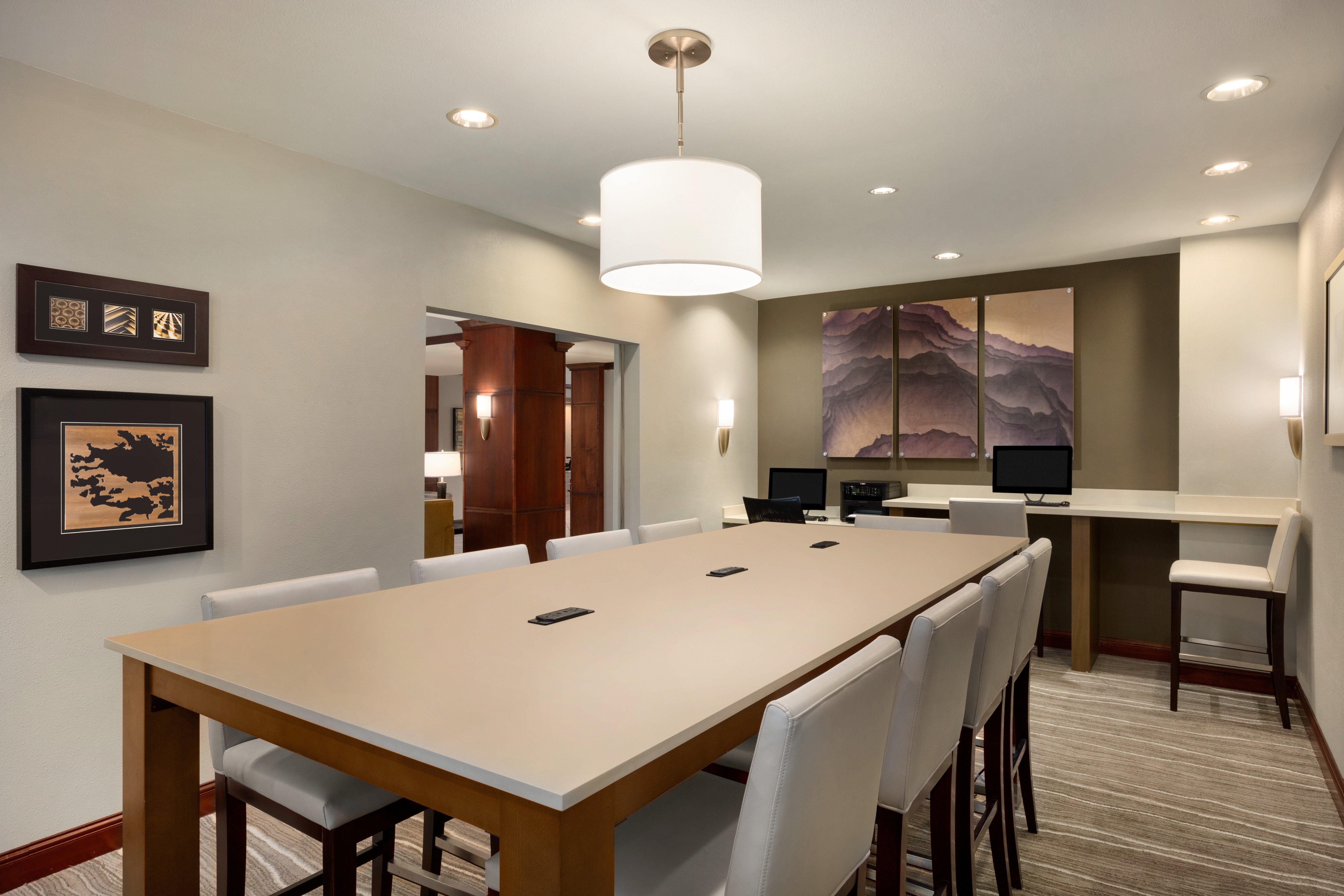 Staybridge Suites Tampa East- Brandon By Ihg Mango Dış mekan fotoğraf