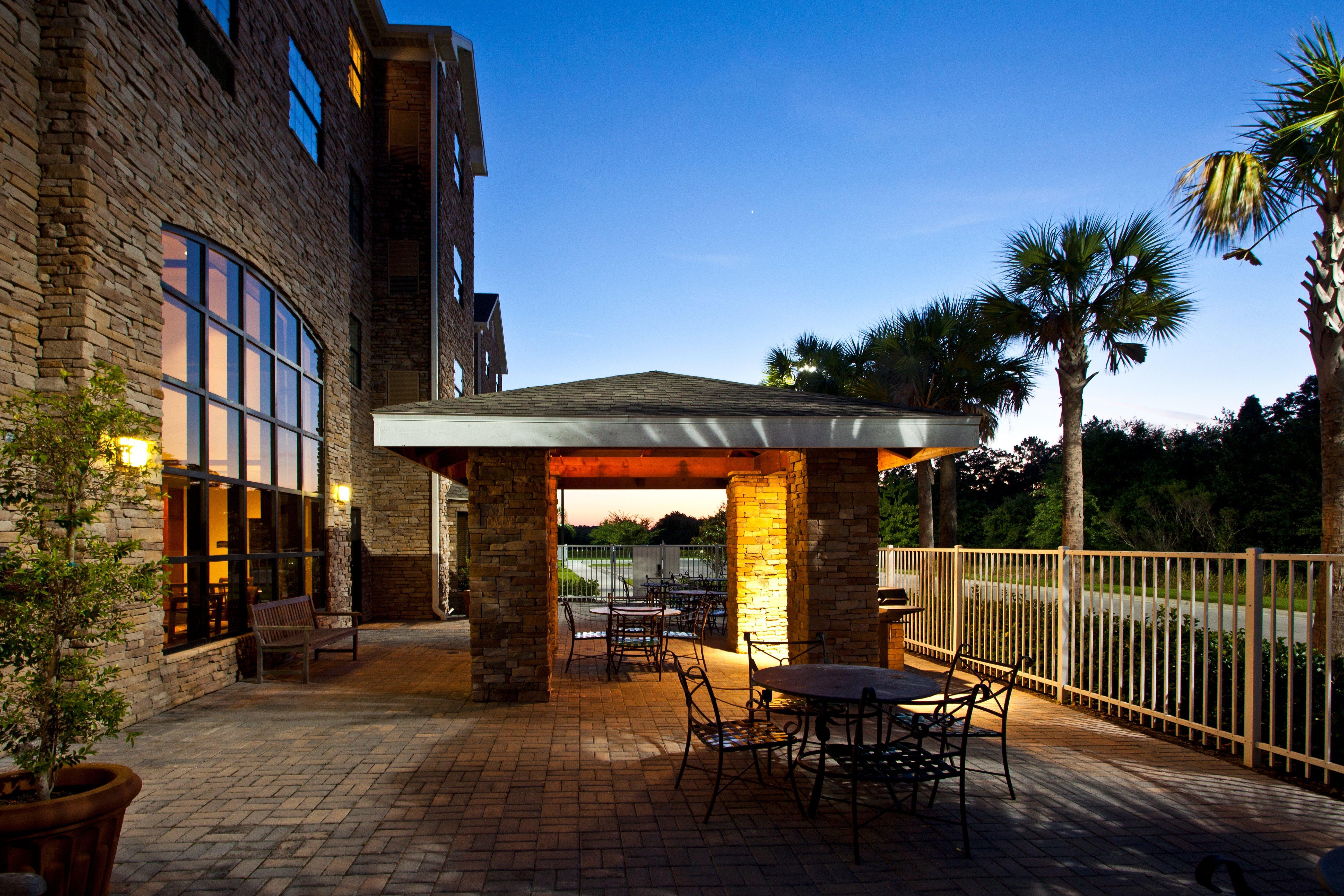 Staybridge Suites Tampa East- Brandon By Ihg Mango Dış mekan fotoğraf