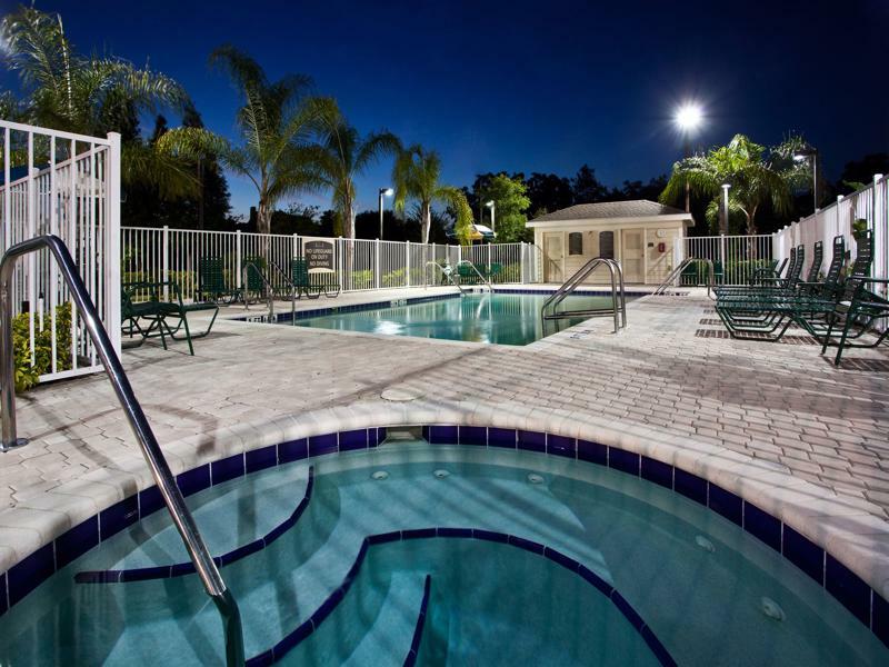 Staybridge Suites Tampa East- Brandon By Ihg Mango Dış mekan fotoğraf