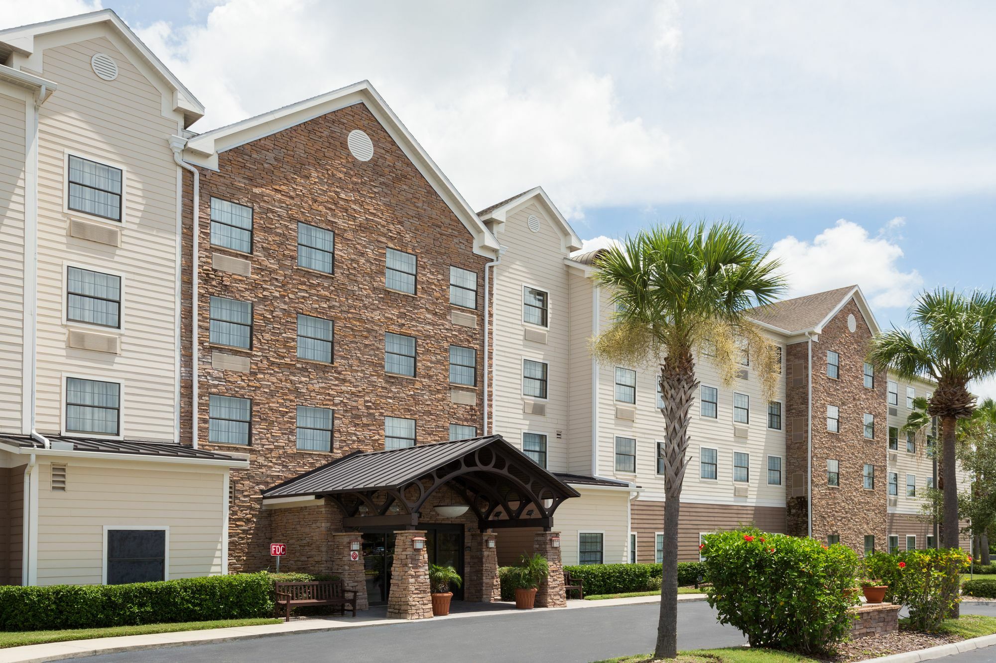 Staybridge Suites Tampa East- Brandon By Ihg Mango Dış mekan fotoğraf